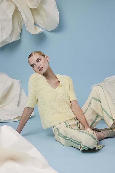 Short-sleeved jacket