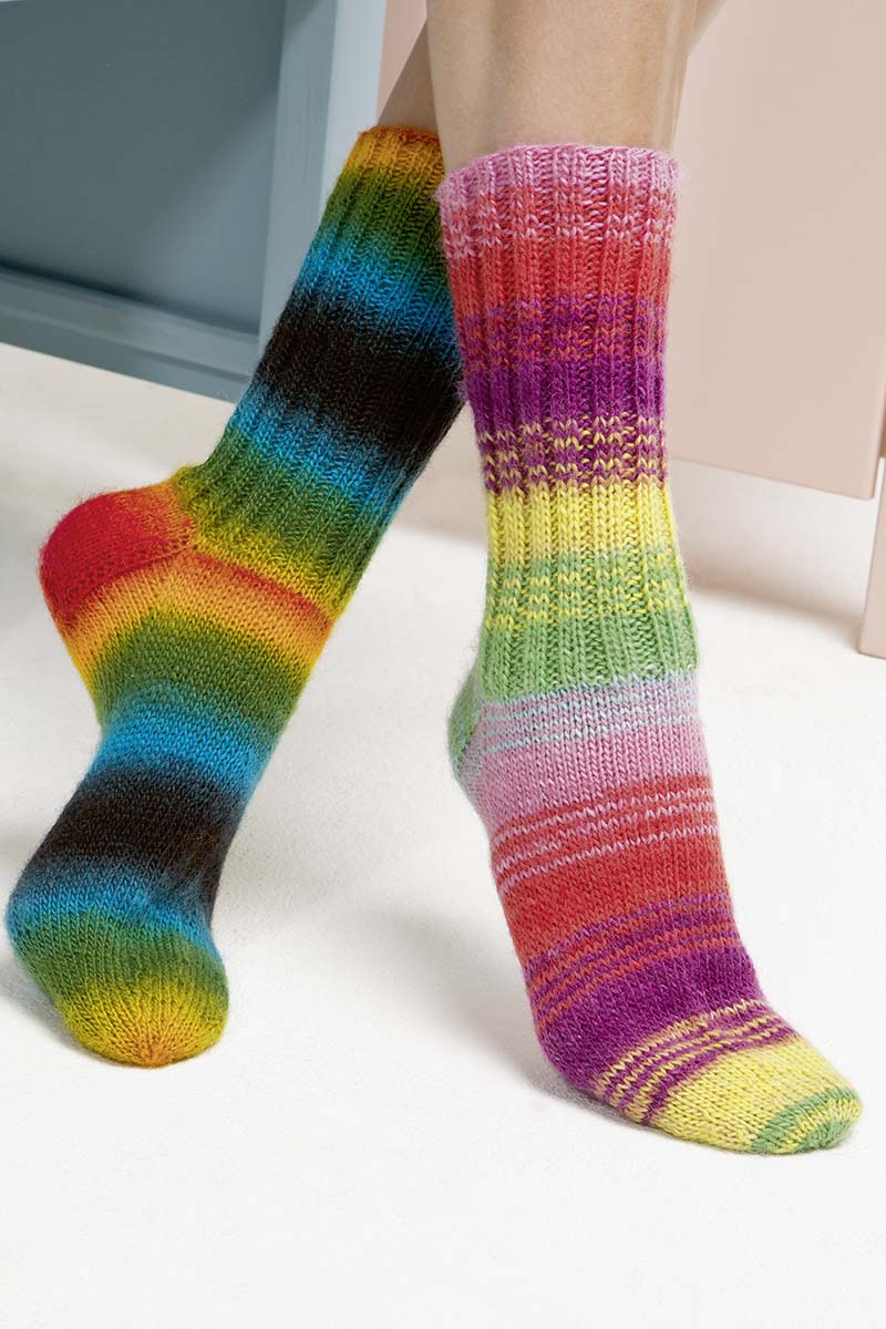 Paire de chaussettes en laine grosses mailles tricotées doublées de polaire  chaussons d'hiver bottes chaudes d'hiver rouge arc-en-ciel noir Dennis  blanc gris -  France